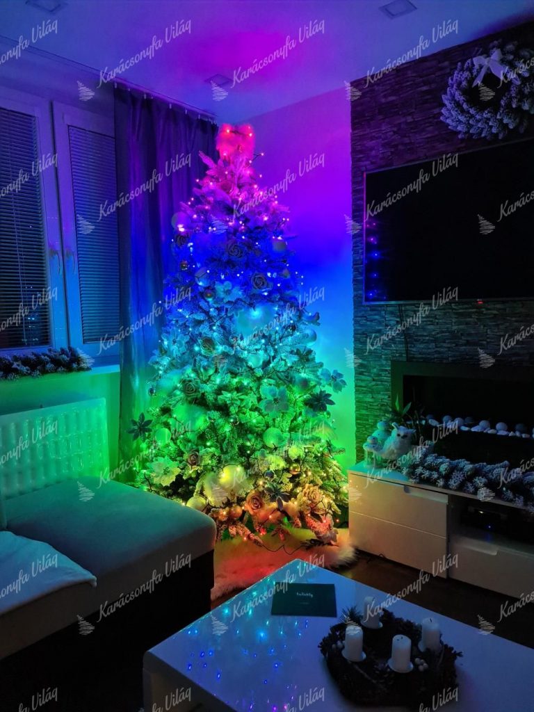 Színes LED világítás karácsonyfához Twinkly